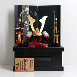 日御碕神社所蔵国宝模写白糸威しの兜15号月夜桜収納兜飾り